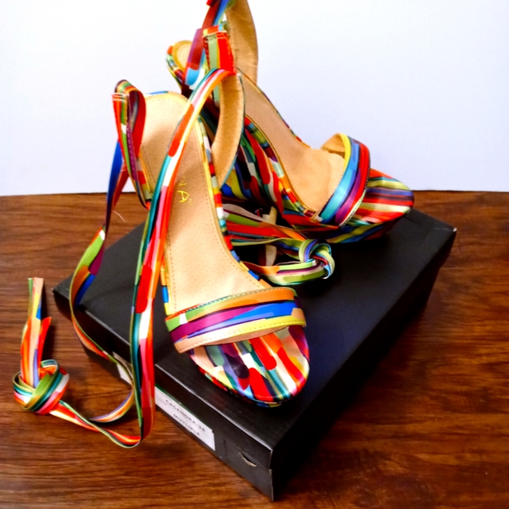 LILIANA Platform Heels...
